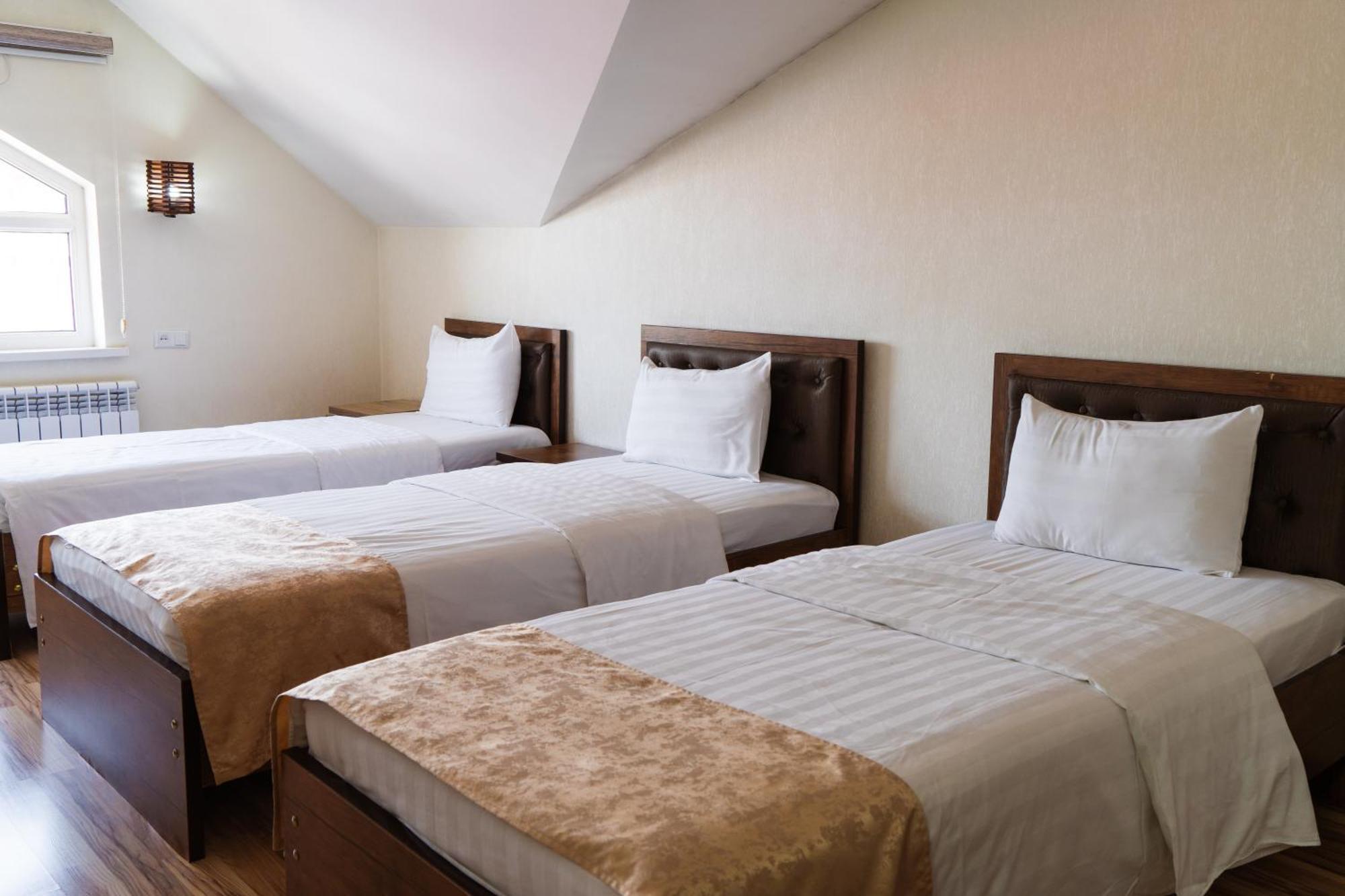 Tourist Inn Hotel Taşkent Dış mekan fotoğraf