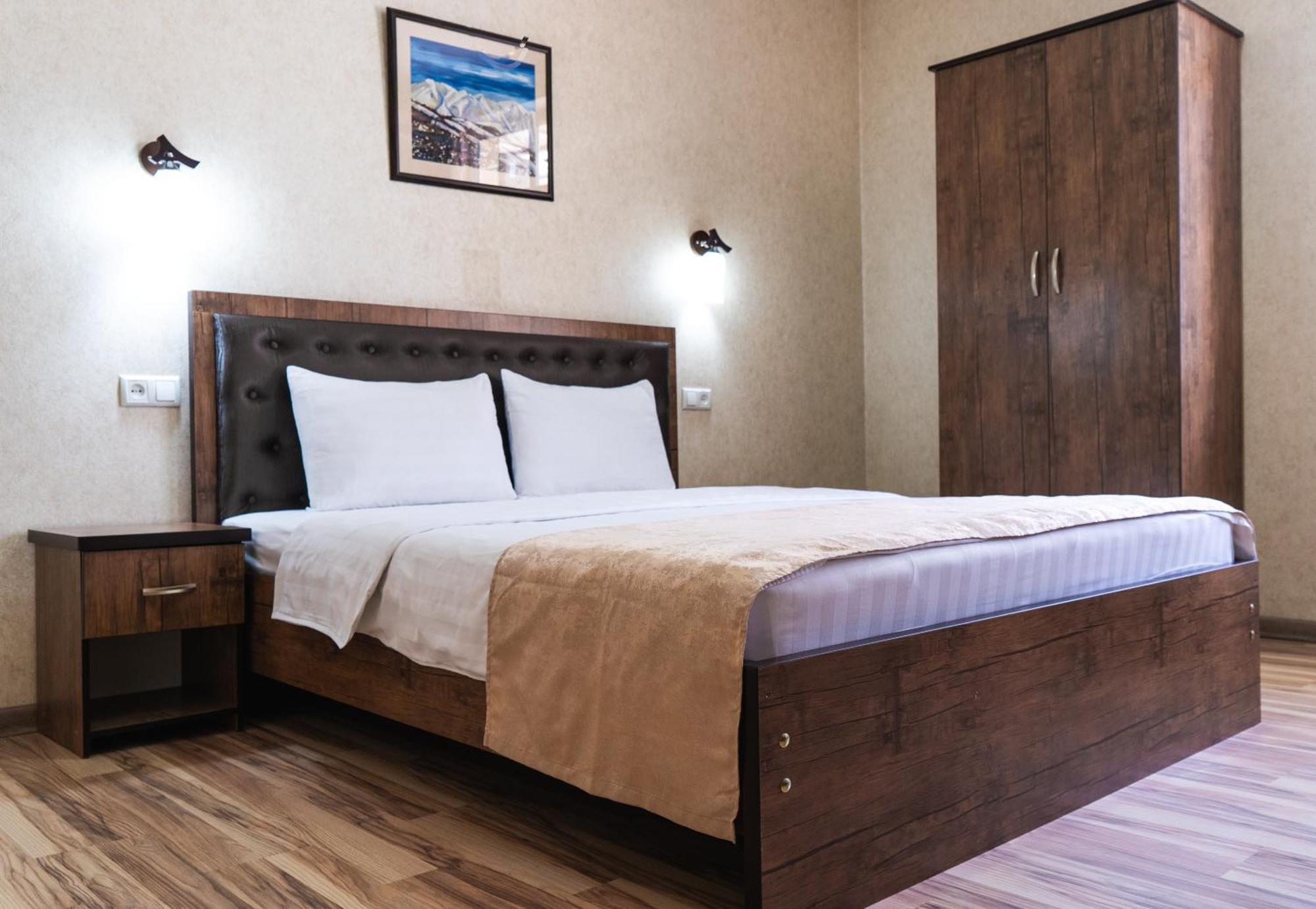 Tourist Inn Hotel Taşkent Dış mekan fotoğraf