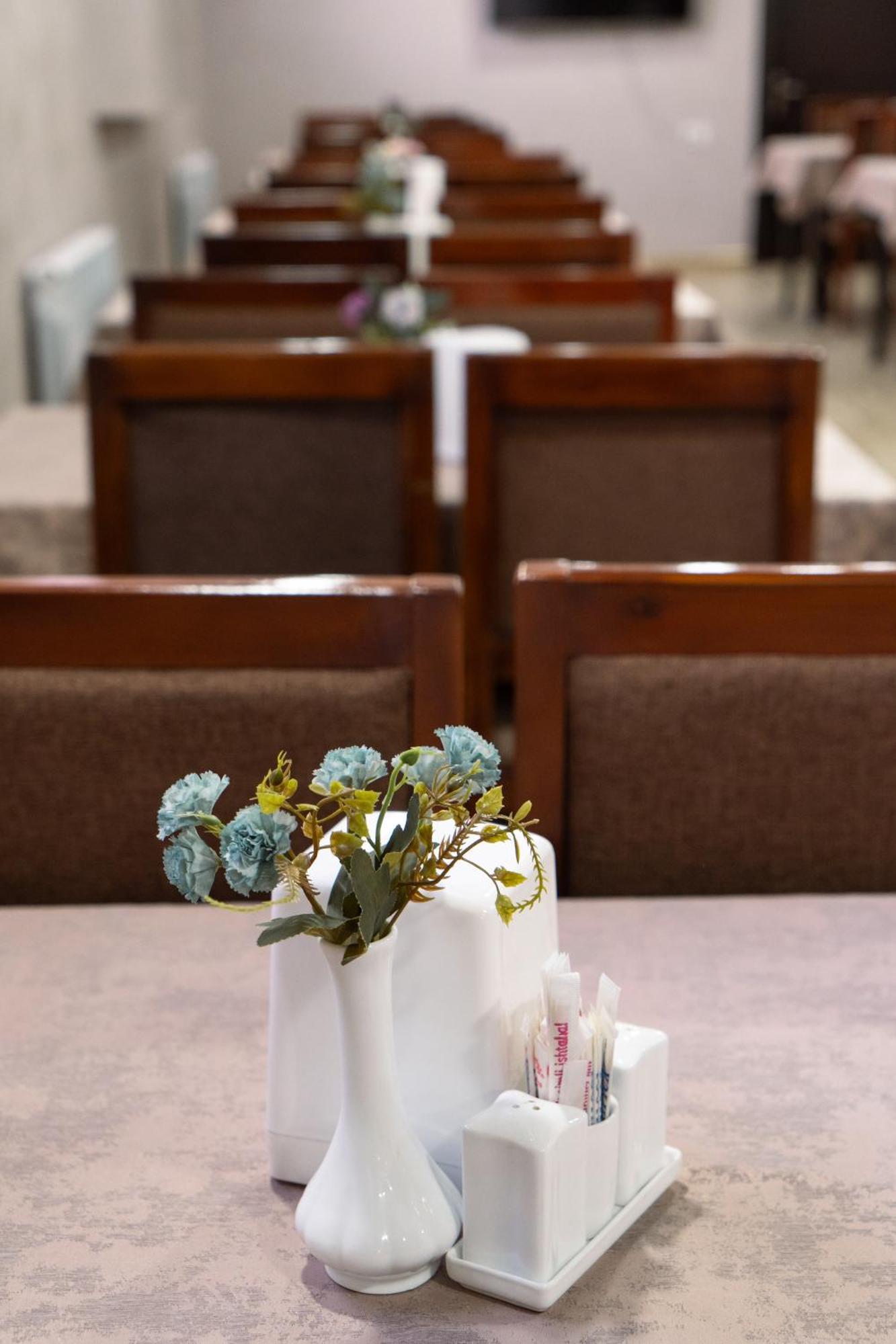 Tourist Inn Hotel Taşkent Dış mekan fotoğraf