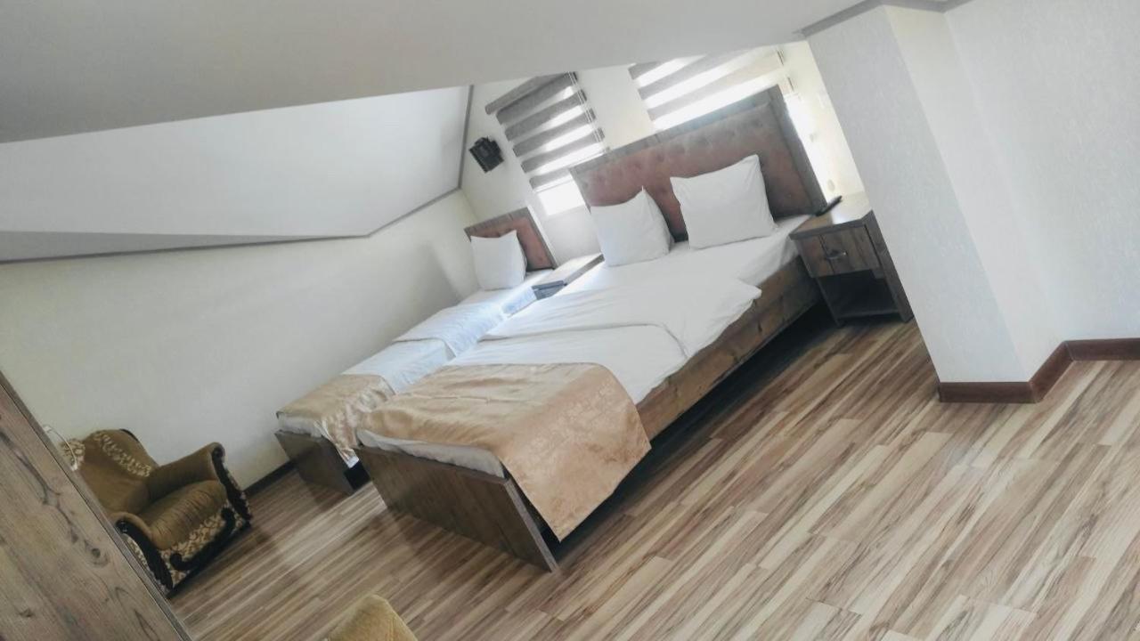 Tourist Inn Hotel Taşkent Dış mekan fotoğraf